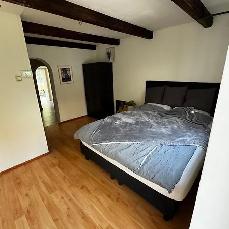 Appartement Old Charming On The Canal Haarlem
